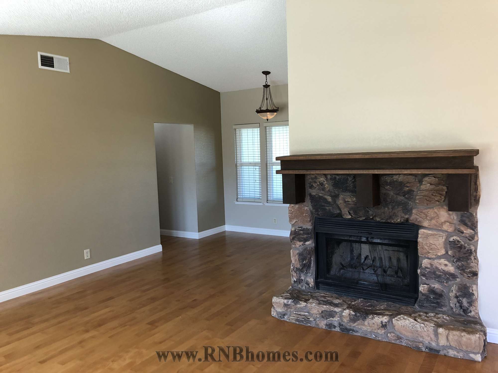 1409 Elm Street, Roseville, CA rental home photo