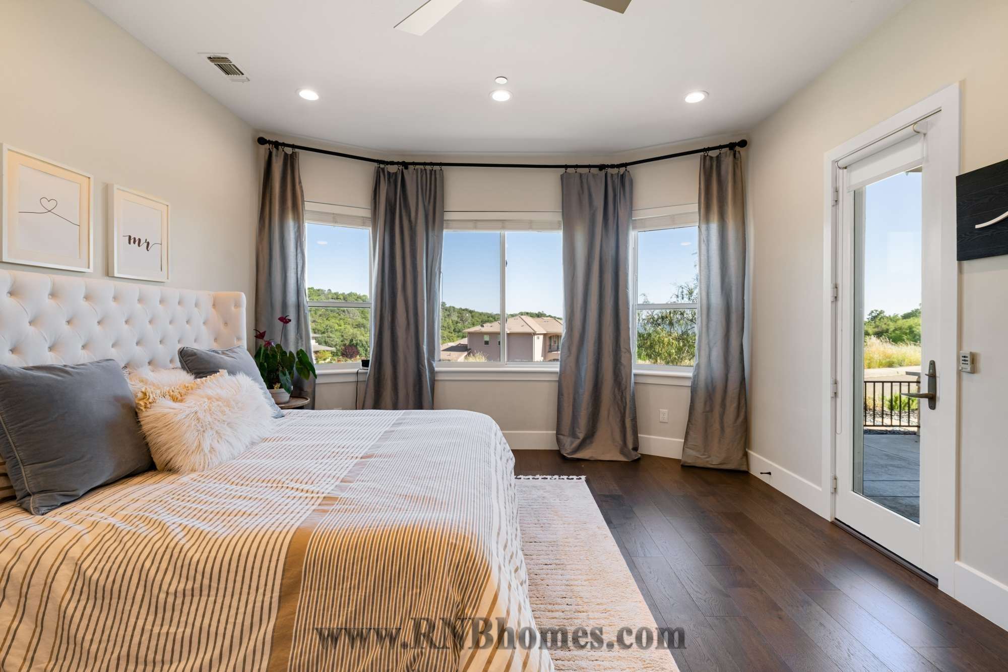 Rental Property Photo