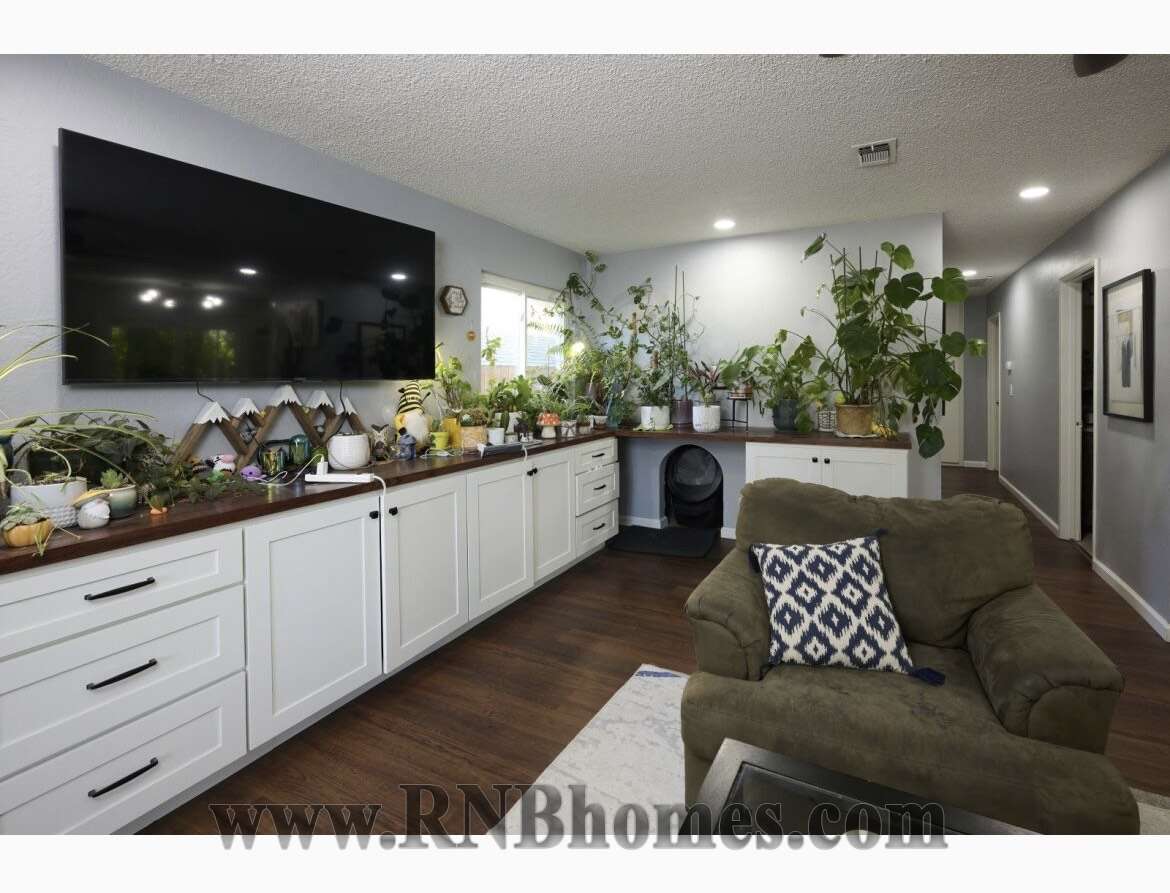 Rental Property Photo