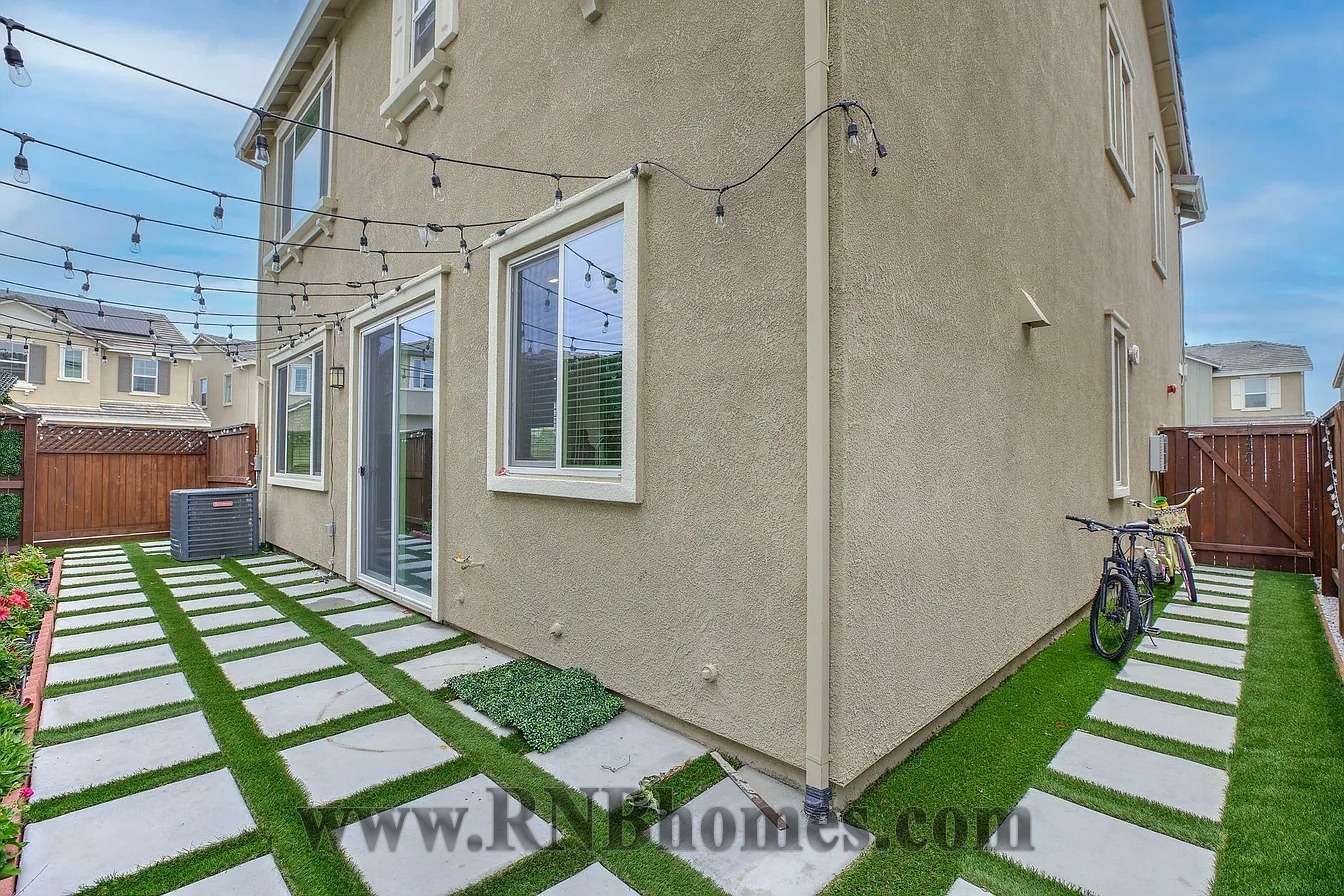 Rental Property Photo