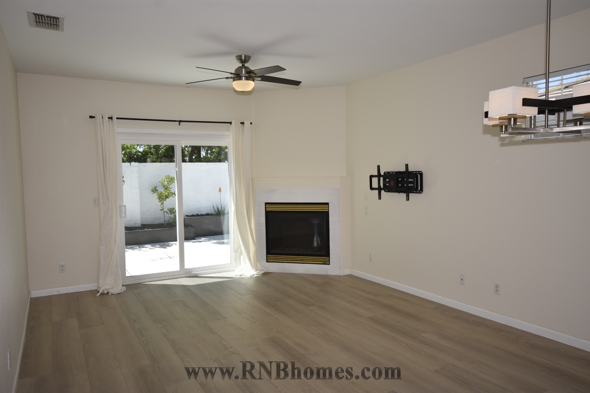 Rental Property Photo