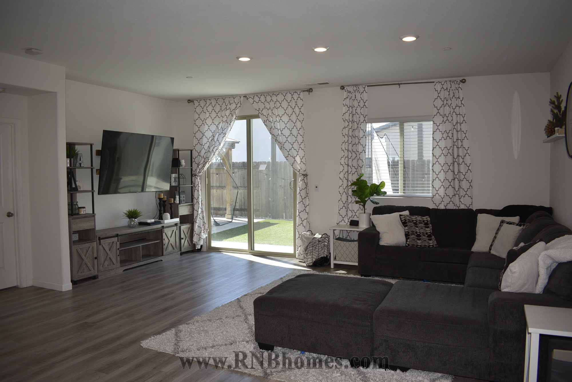 Rental Property Photo