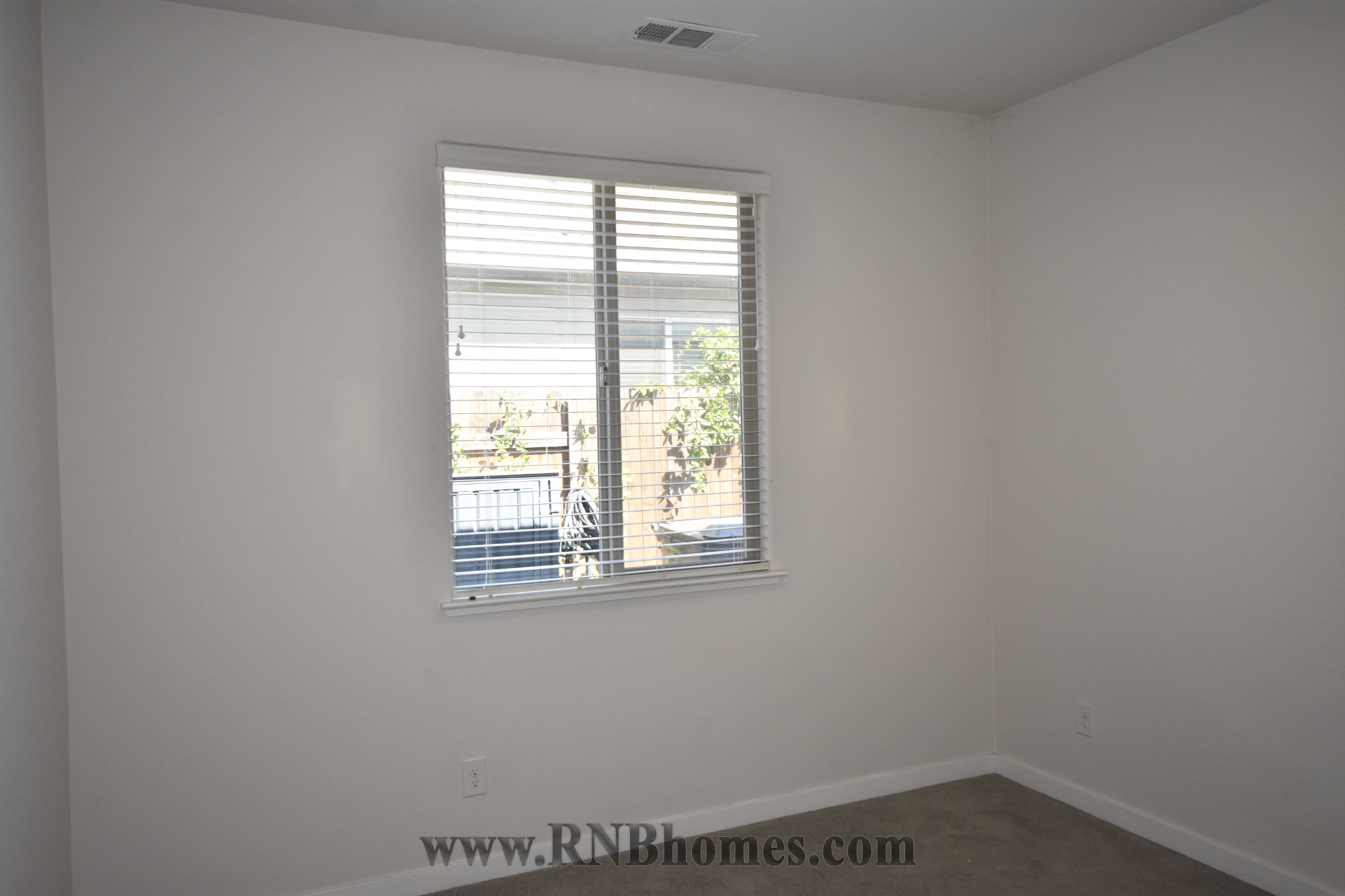 5033 Fitzwilliam Street, Roseville, CA rental home photo