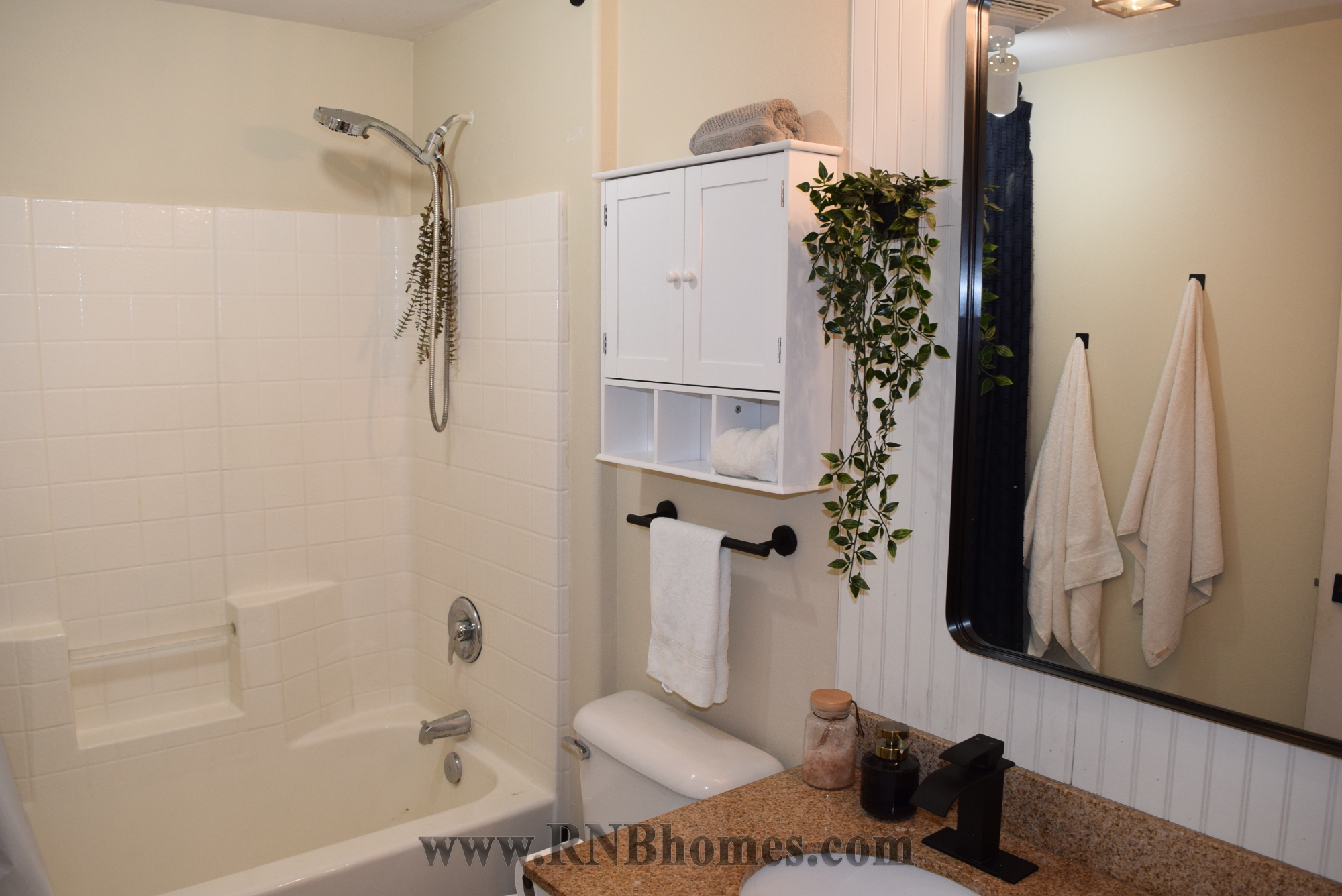 4200 E Commerce Way, Sacramento, CA rental home photo