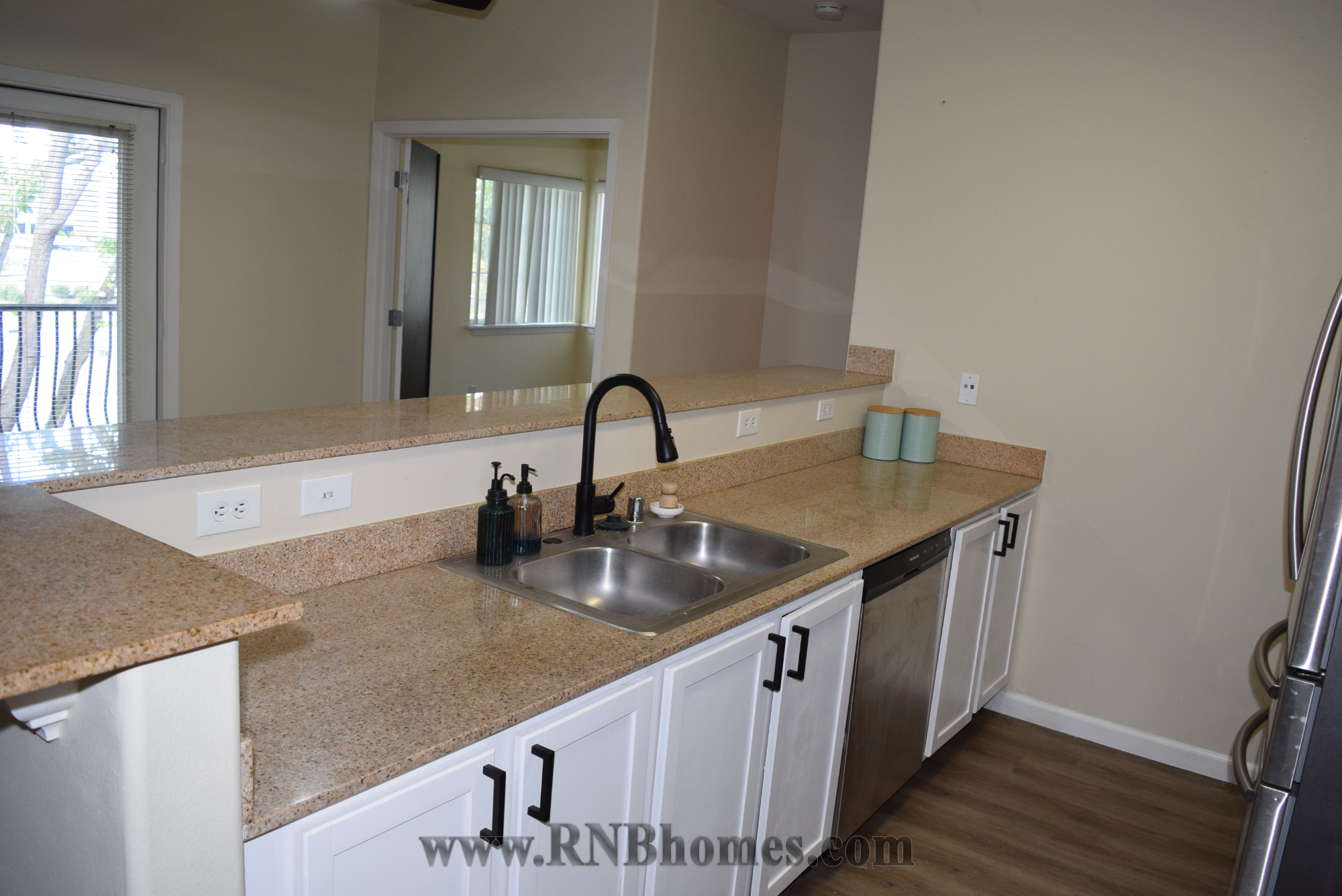 4200 E Commerce Way, Sacramento, CA rental home photo