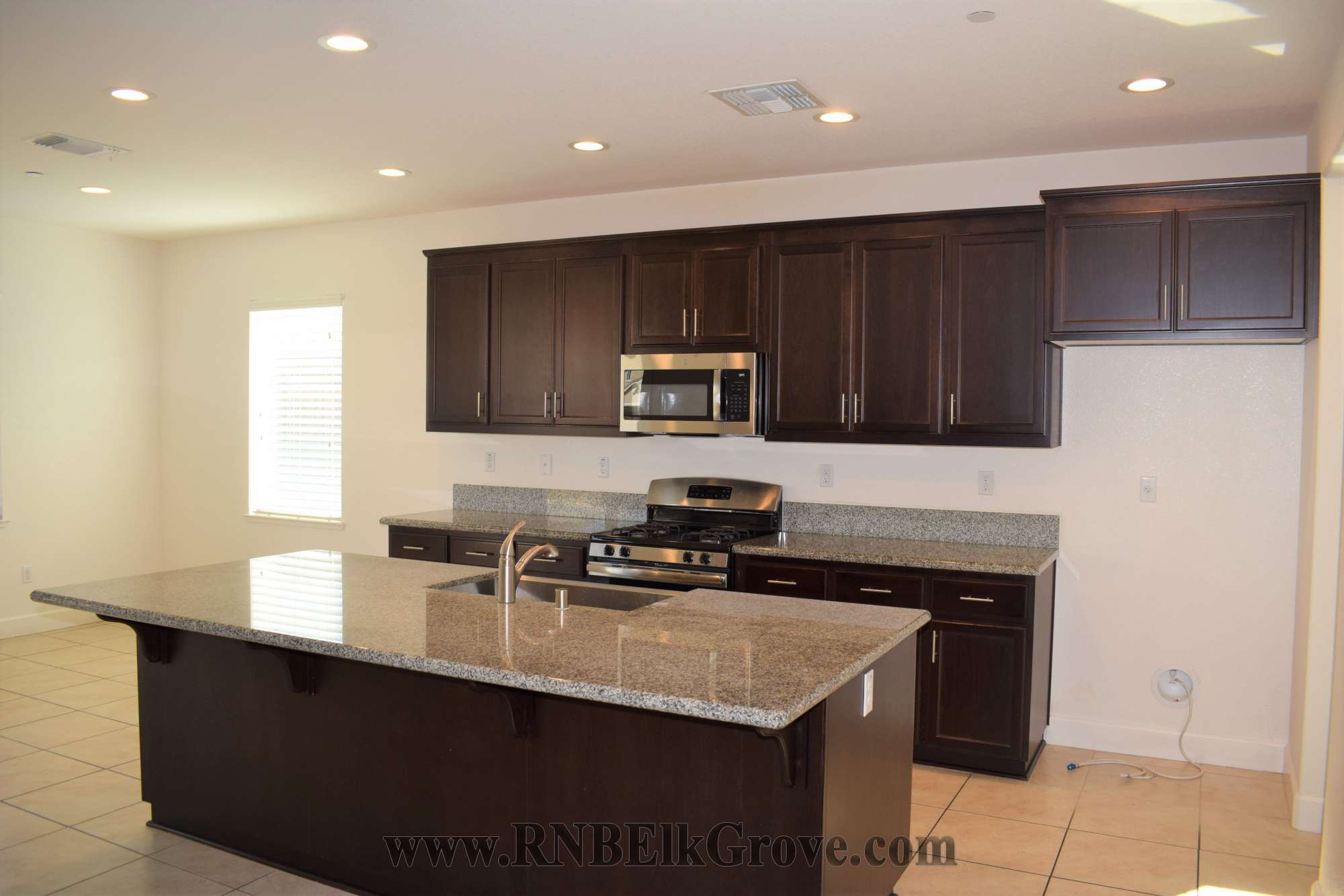 8425 Ponta Delgada Drive, Elk Grove, CA rental home photo