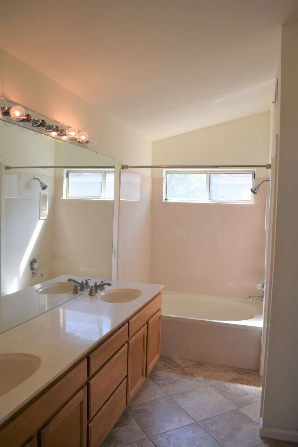 9456 Cedarview Way, Elk Grove, CA rental home photo