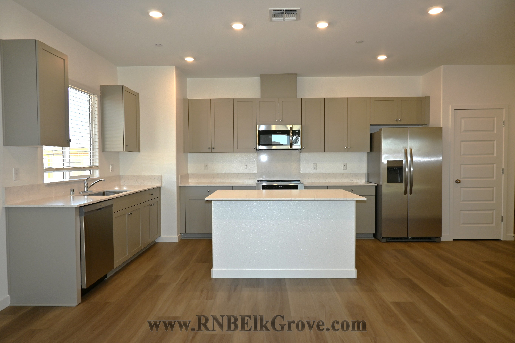 8339 Valpane Way, Elk Grove, CA rental home photo